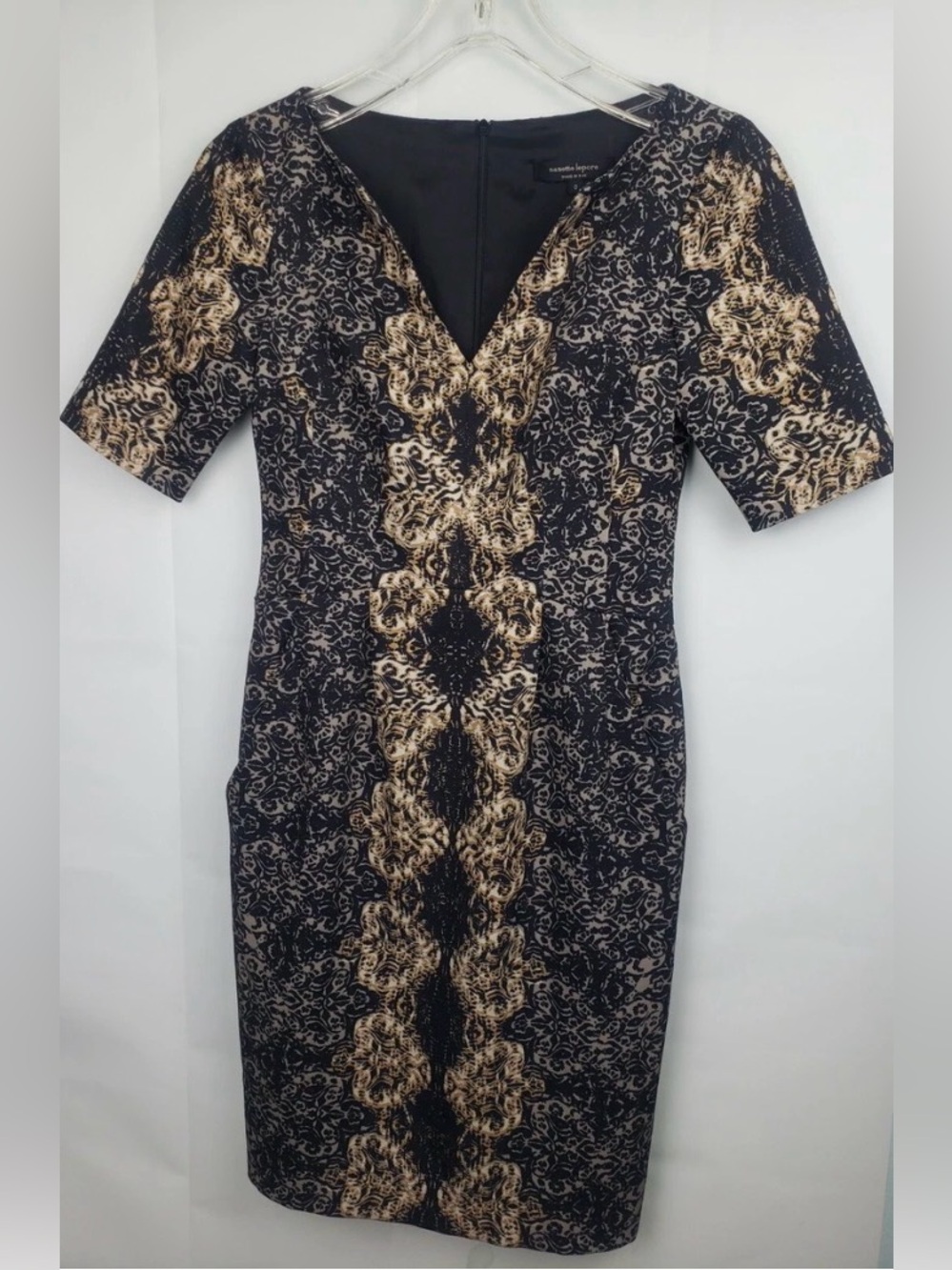 Nanette Lepore Women's Short Sleeve
V Neck Black Print Dress size 10